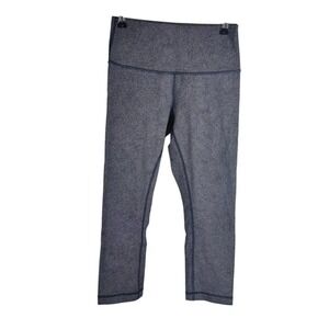 Lululemon Wunder Under Crop (Hi-Rise) Full-On Luxtreme 21" Inseam Size 6‎ EUC